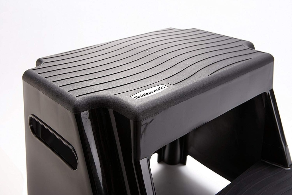 rubbermaid-2-step-molded-plastic-step-st-4.jpg