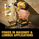 dewalt-20v-max-cordless-drill-driver-set-6.jpg